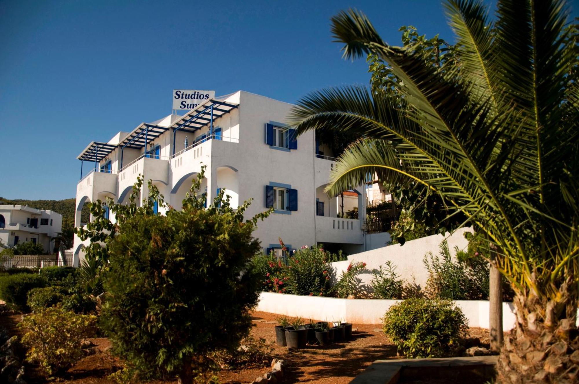 Sunrise Studios Megalochori  Exterior photo