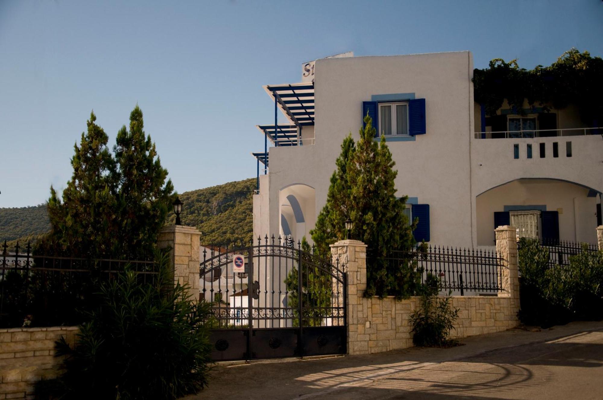 Sunrise Studios Megalochori  Exterior photo